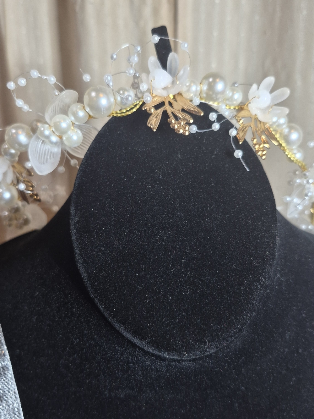 Elegant Pearl & Floral Bridal Headpiece Crown - Gold Wire 14.5"